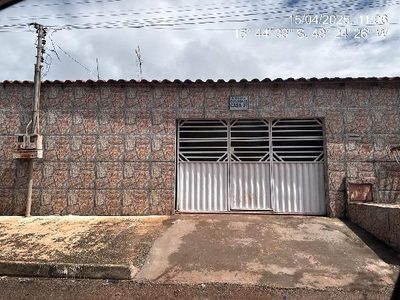 Casa, 1 quarto, 181 m² - Foto 1
