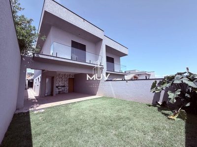 Casa, 3 quartos, 164 m² - Foto 1