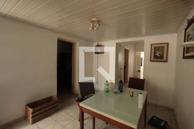Casa, 2 quartos, 121 m² - Foto 1