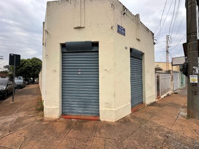 Casa, 2 quartos, 200 m² - Foto 2
