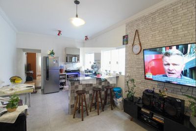 Casa, 2 quartos, 210 m² - Foto 1