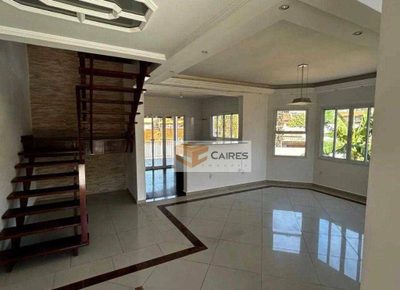 Casa, 4 quartos, 221 m² - Foto 1