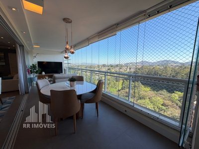 Apartamento, 3 quartos, 196 m² - Foto 1