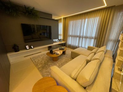 Apartamento, 3 quartos, 240 m² - Foto 1