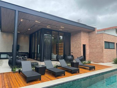 Casa, 4 quartos, 703 m² - Foto 1