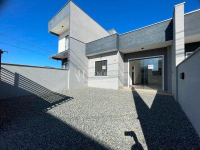 Casa, 2 quartos, 58 m² - Foto 1