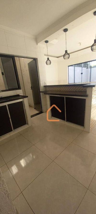 Casa, 2 quartos, 69 m² - Foto 2