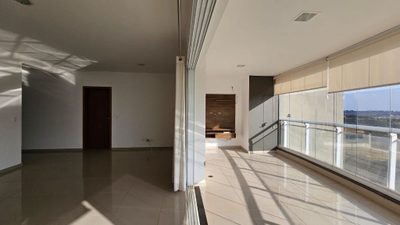 Apartamento, 3 quartos, 160 m² - Foto 2