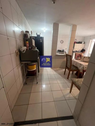 Casa, 2 quartos, 700 m² - Foto 2