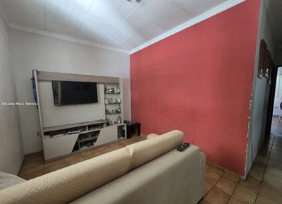 Casa, 3 quartos, 200 m² - Foto 1