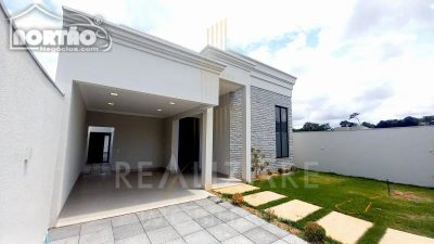 Casa, 3 quartos, 202 m² - Foto 1