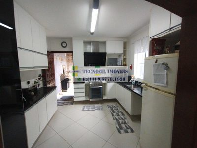 Sobrado, 3 quartos, 187 m² - Foto 3