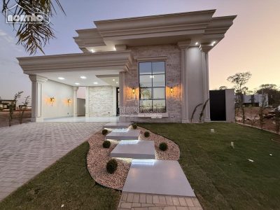 Casa, 1 quarto, 213 m² - Foto 1