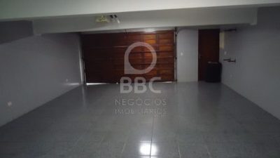 Sobrado, 3 quartos, 247 m² - Foto 1