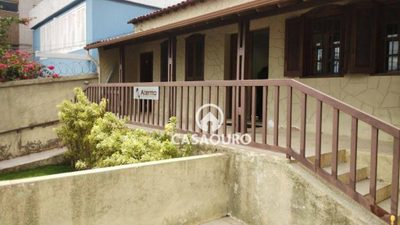 Casa, 6 quartos, 250 m² - Foto 2
