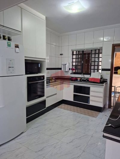Sobrado, 3 quartos, 186 m² - Foto 4