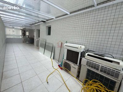 Casa, 4 quartos, 180 m² - Foto 2