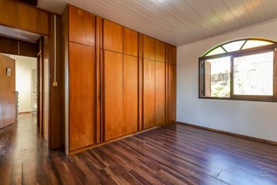 Casa, 4 quartos, 248 m² - Foto 2