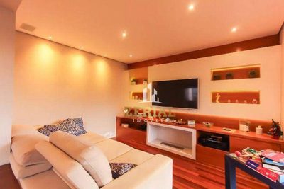 Apartamento, 3 quartos, 215 m² - Foto 1