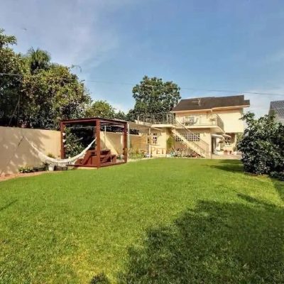 Sobrado, 3 quartos, 298 m² - Foto 2