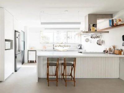Apartamento, 3 quartos, 138 m² - Foto 1