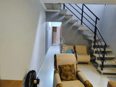 Casa, 4 quartos, 176 m² - Foto 1