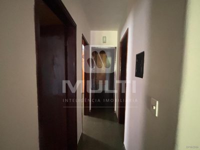 Casa, 3 quartos, 196 m² - Foto 2