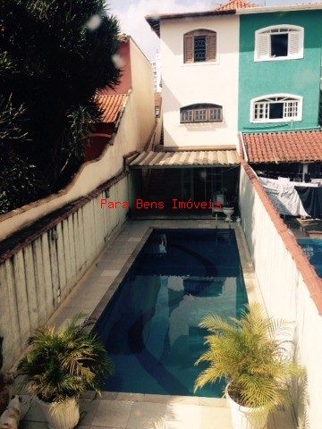 Sobrado, 3 quartos, 306 m² - Foto 1