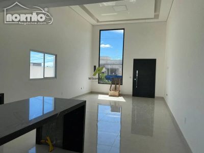 Casa, 5 quartos, 150 m² - Foto 2