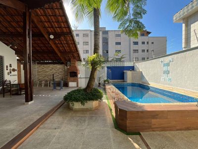 Sobrado, 3 quartos, 203 m² - Foto 1