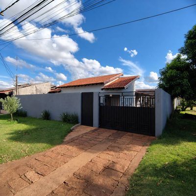 Casa, 3 quartos, 185 m² - Foto 1
