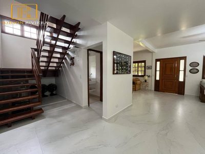 Casa, 5 quartos, 243 m² - Foto 2