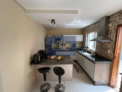 Sobrado, 4 quartos, 265 m² - Foto 1