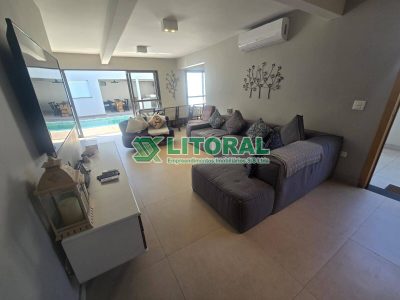 Casa, 4 quartos - Foto 4