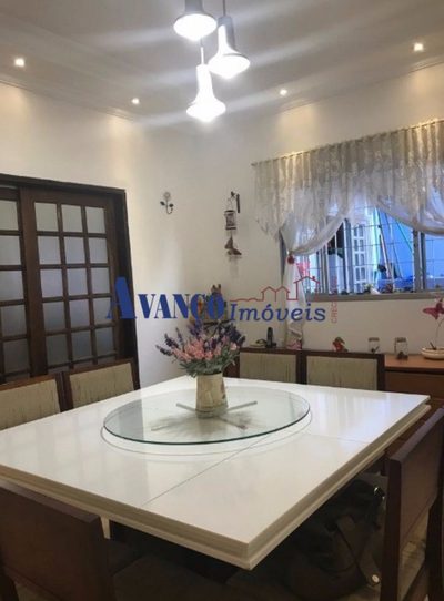 Casa, 3 quartos, 223 m² - Foto 2