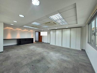 Loja-Salão, 180 m² - Foto 1