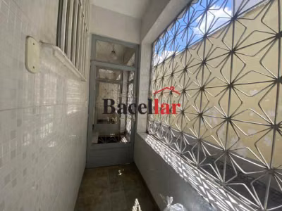 Apartamento, 3 quartos, 85 m² - Foto 2