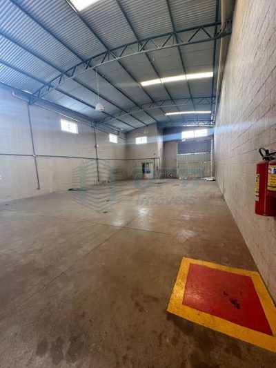 Prédio Inteiro, 250 m² - Foto 1