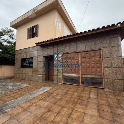 Casa, 3 quartos, 292 m² - Foto 1