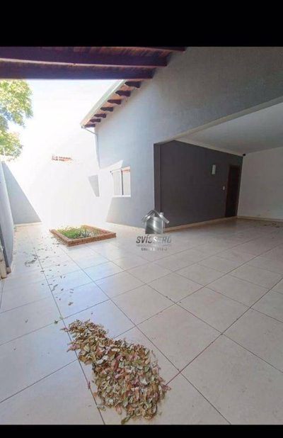 Casa, 3 quartos, 218 m² - Foto 2