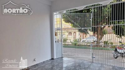 Casa, 3 quartos, 140 m² - Foto 1