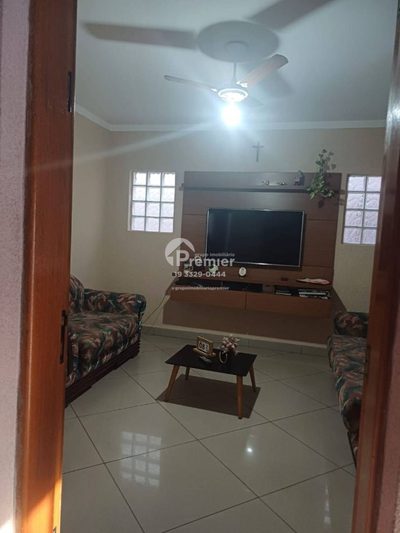 Casa, 4 quartos, 170 m² - Foto 1