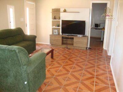 Casa, 3 quartos, 204 m² - Foto 4
