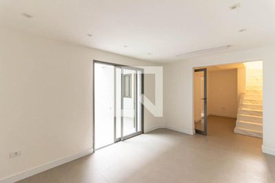 Casa, 3 quartos, 241 m² - Foto 2