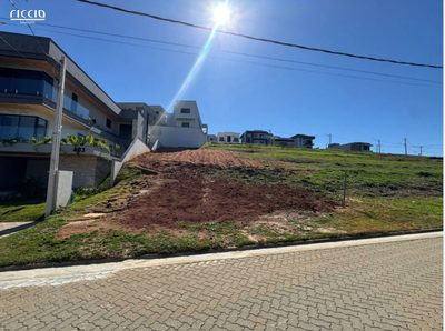 Terreno, 335 m² - Foto 1