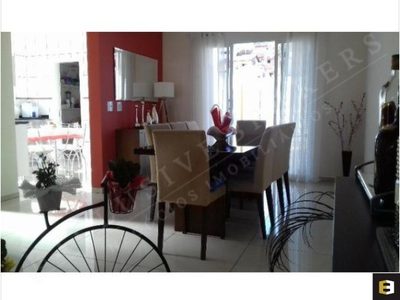Casa, 3 quartos, 289 m² - Foto 2