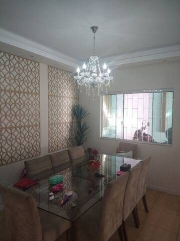 Casa, 3 quartos, 220 m² - Foto 1