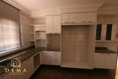 Casa, 2 quartos, 261 m² - Foto 4