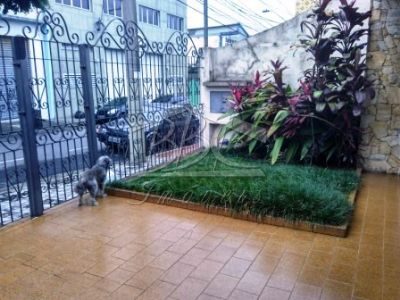 Casa, 1 quarto, 194 m² - Foto 2