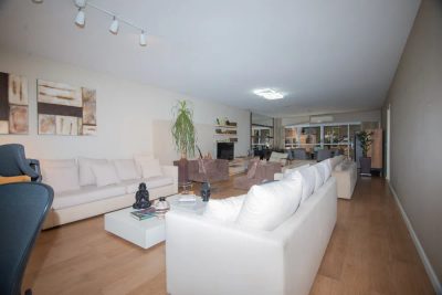 Casa, 4 quartos, 337 m² - Foto 1